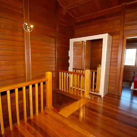 Σπίτι διακοπών 3 Bedroom House Near Beaches And Golf - A *